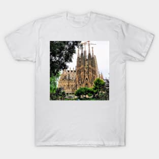 Barcelona's Sagrada Familia Basilica T-Shirt